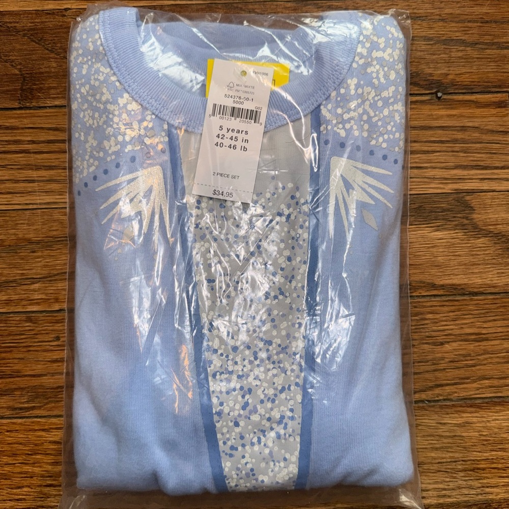 Toddler Elsa Pajama Set. NWT - Picture 1 of 3